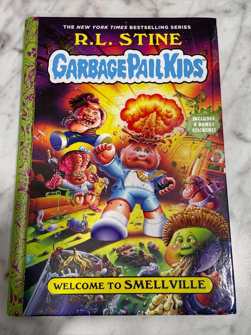 Garbage Pail Kids: Welcome to Smellville GPK Colorful Kids Book by R.L. Stine